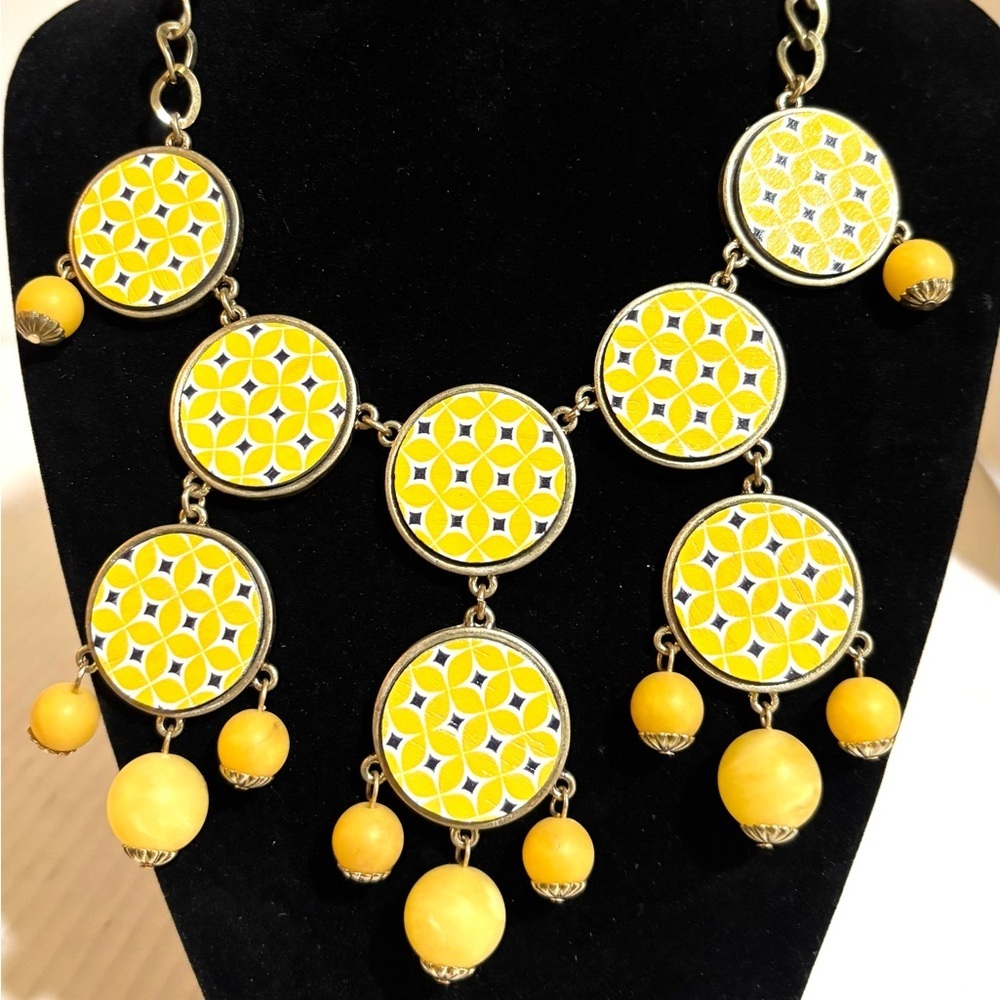Yellow printed wood Geometric Circle Pendant Necklace - Women Jewelry